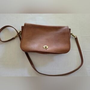 Vintage Coach late 80s/early 90s crossbody